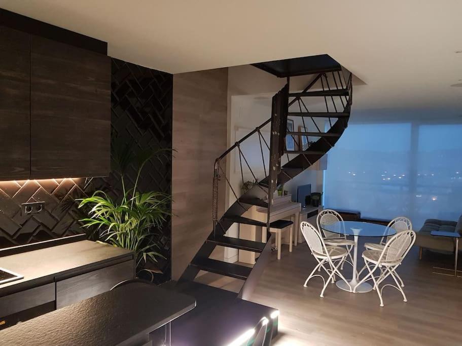 Terraza Y Piscina Con Vistas Espectaculares Al Mar Parking Cubierto Apartment Сан Висенте де ла Баркера Екстериор снимка